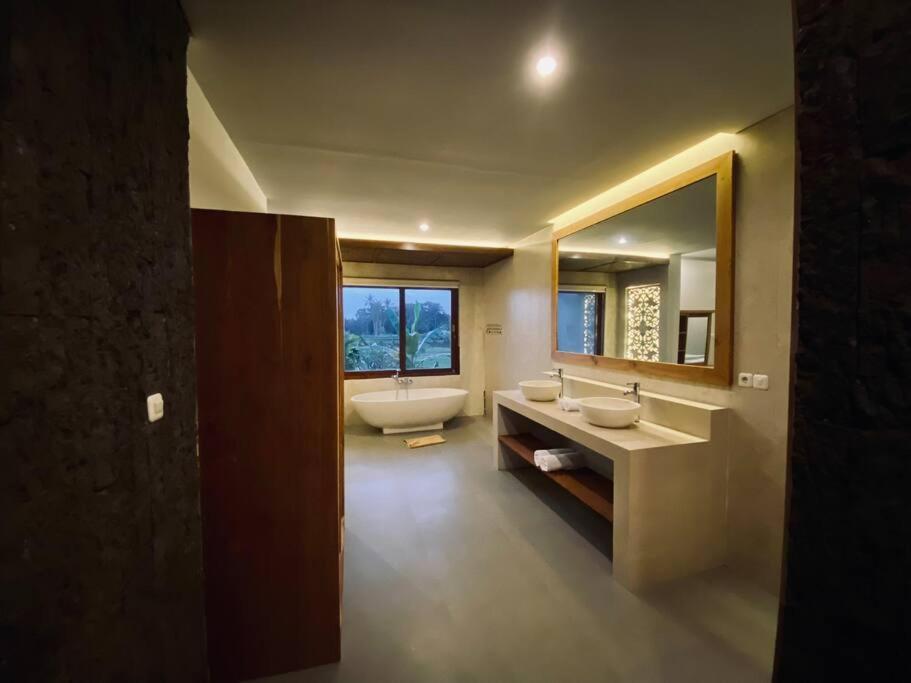 Villa Dewa Dewi 2 Ubud Extérieur photo